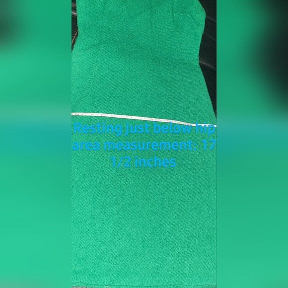 VINTAGE PETIT Handmade Emerald ILGWU 1980s Kelly Green Mohair Suit, Small/Petite - Picture 15 of 16